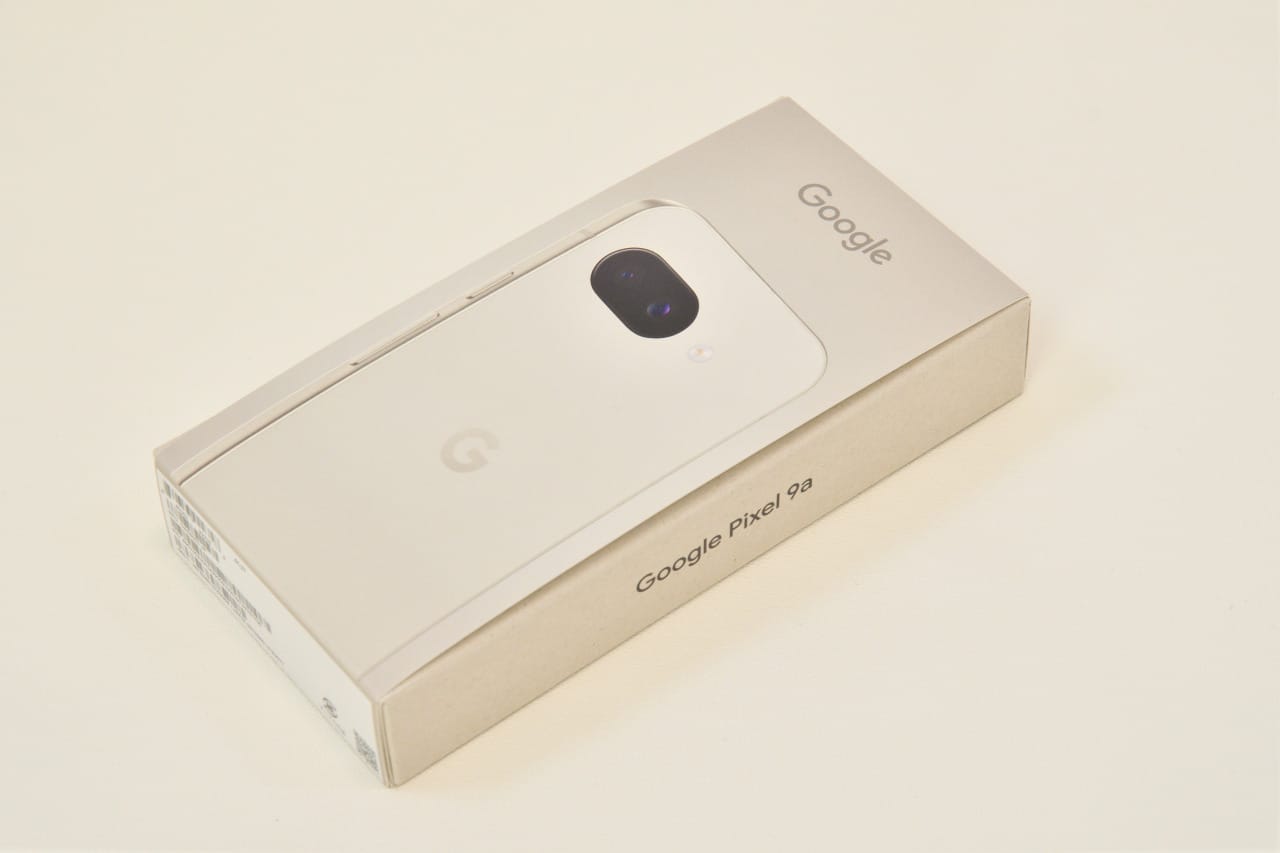 Pixel 9a 開封の儀